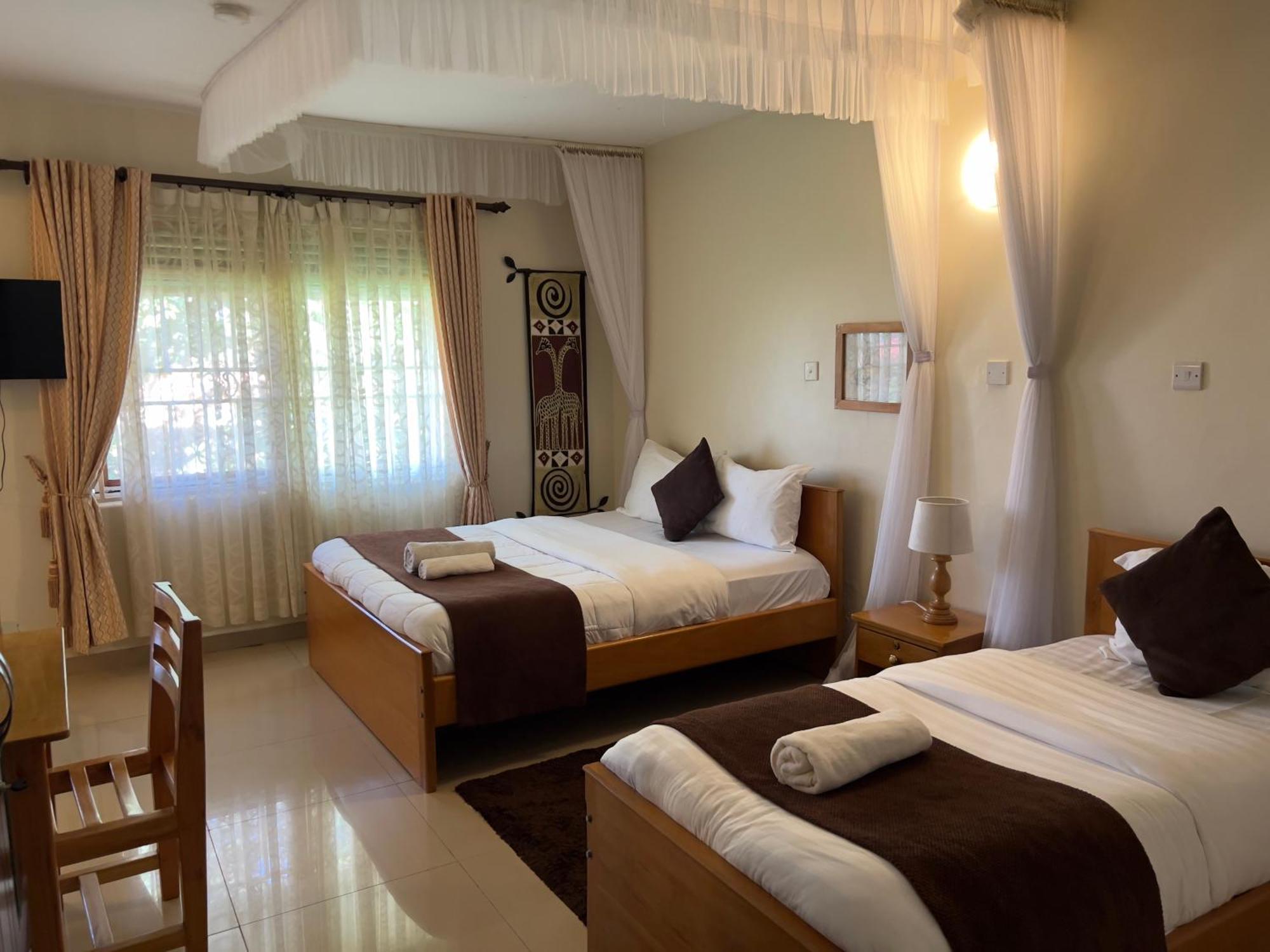 Sunset Hotel Энтеббе Экстерьер фото
